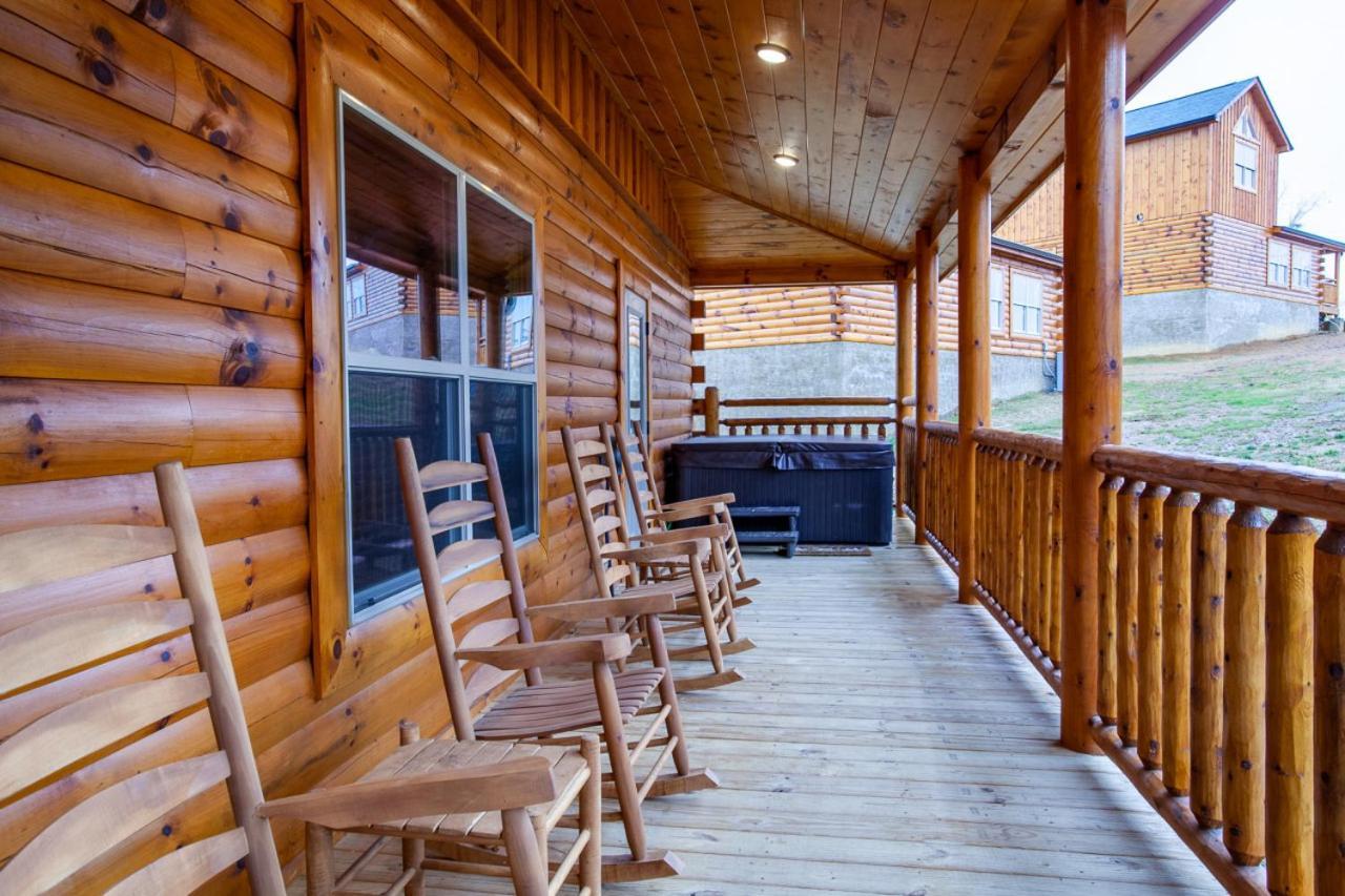 Swimming Bears Lodge 1 With Indoor Pool And Hot Tub Pigeon Forge Ngoại thất bức ảnh
