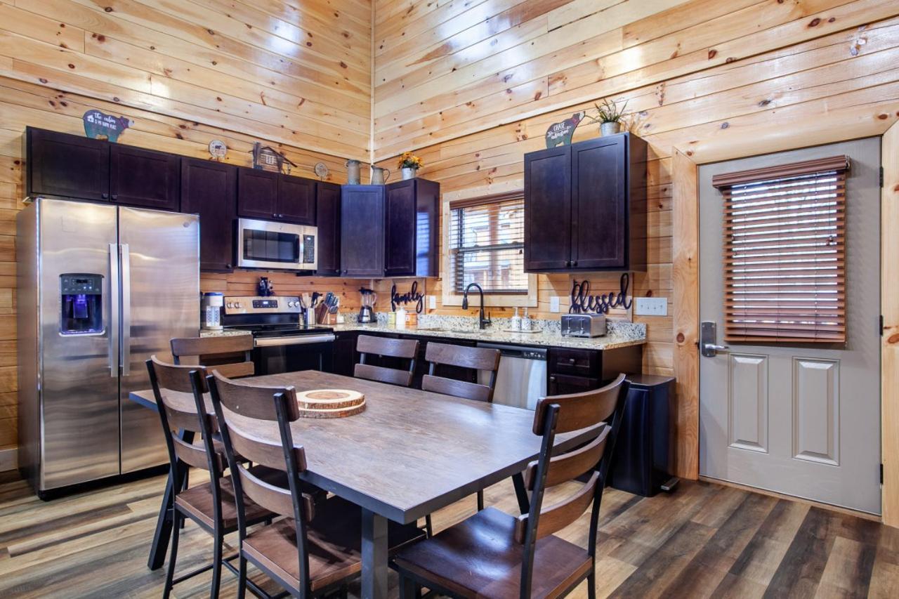 Swimming Bears Lodge 1 With Indoor Pool And Hot Tub Pigeon Forge Ngoại thất bức ảnh