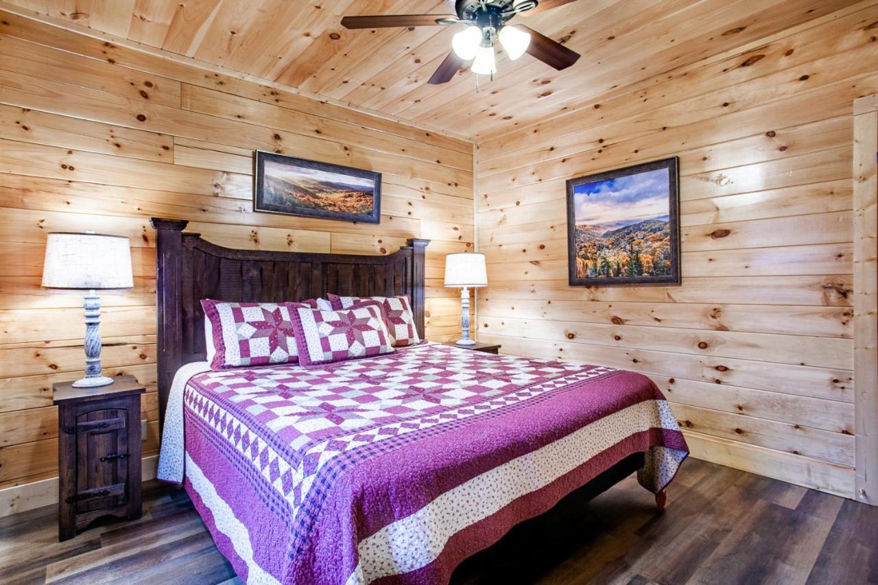 Swimming Bears Lodge 1 With Indoor Pool And Hot Tub Pigeon Forge Ngoại thất bức ảnh