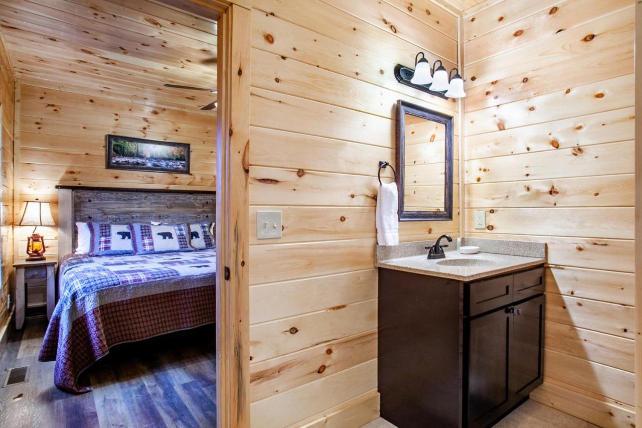 Swimming Bears Lodge 1 With Indoor Pool And Hot Tub Pigeon Forge Ngoại thất bức ảnh